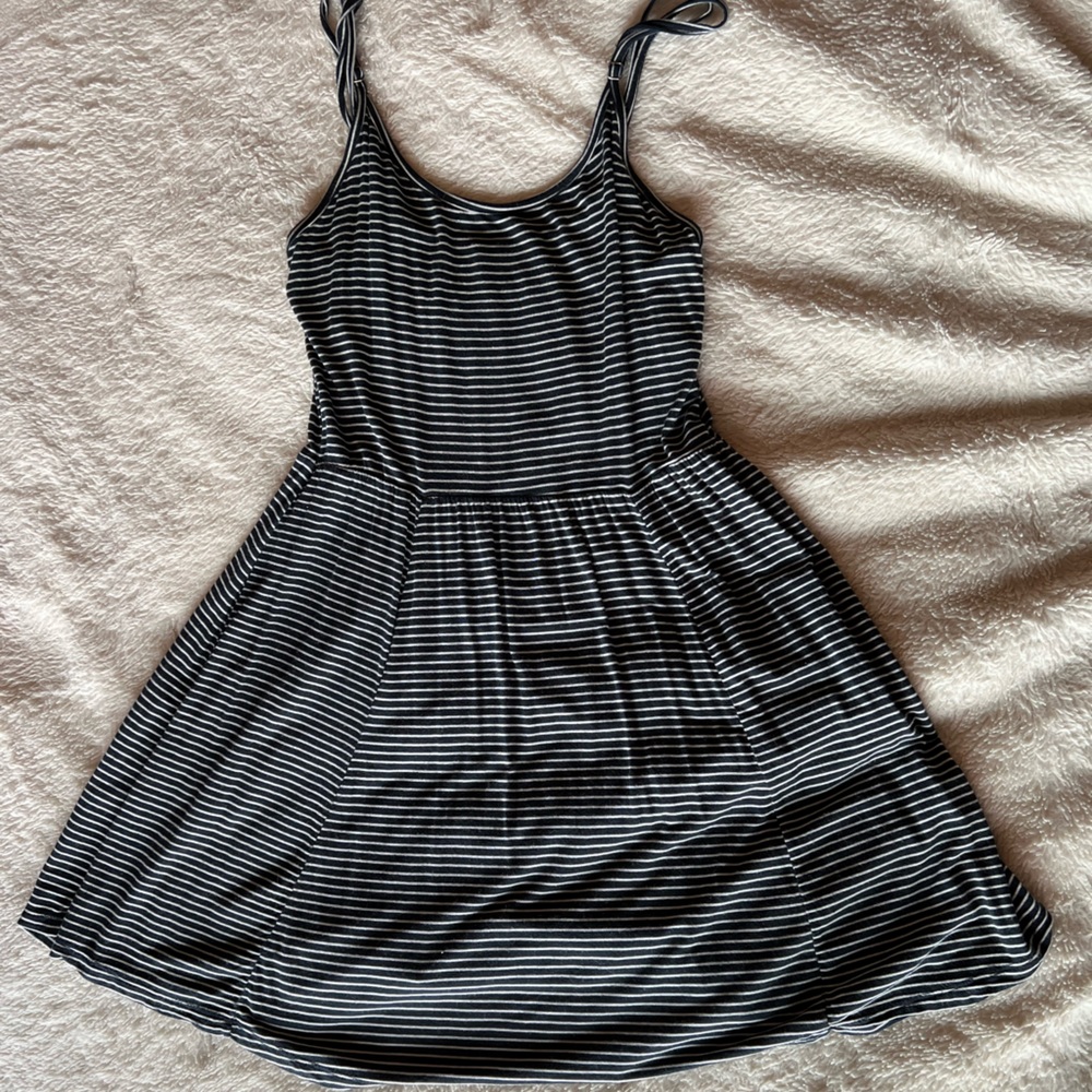 Brandy Melville Nora Dress